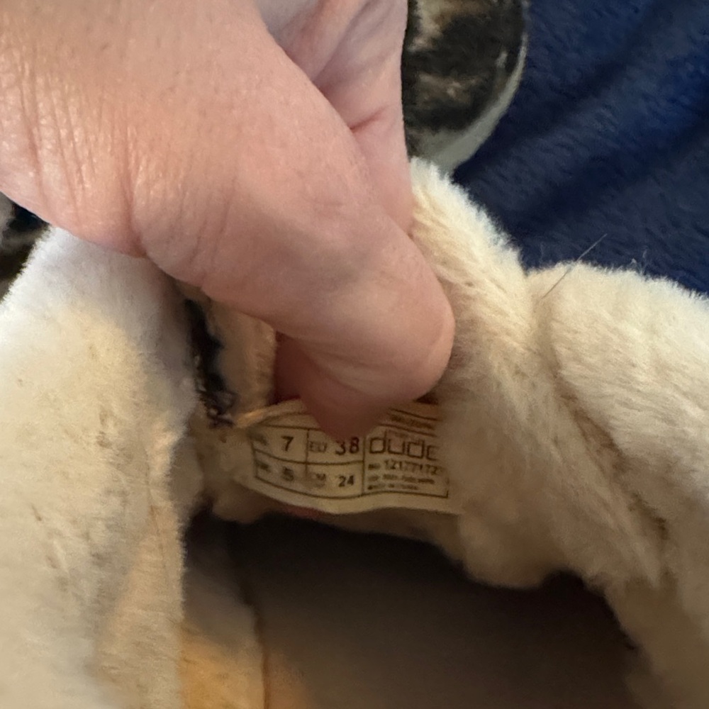 Hey Dude Women's Leopard Print Slippers with Faux Fur - Picture 3 of 5